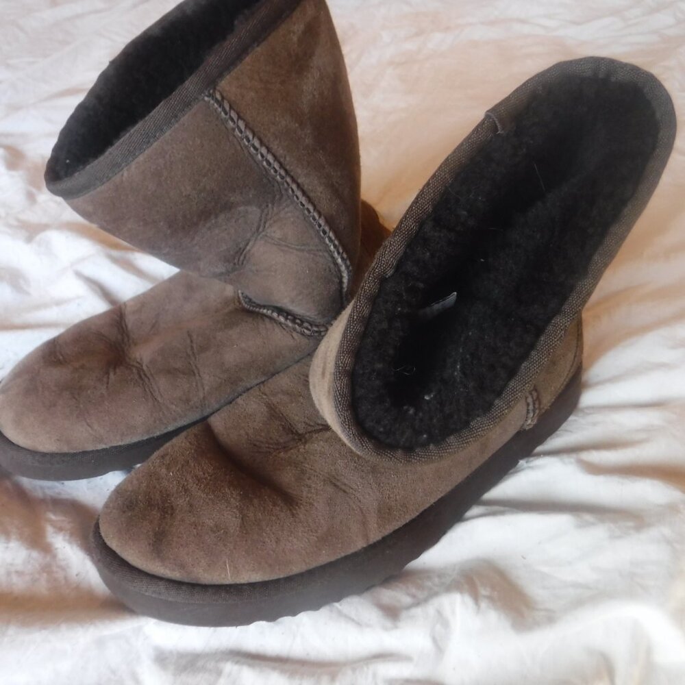 Ugg boots Womens Winter Brown Ugg Boots Size 7 - Picture 7 of 8